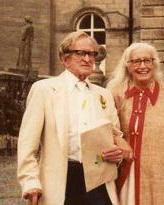 Maxwell Fry and Jane Drew at Lartington Hall 1984.JPG
