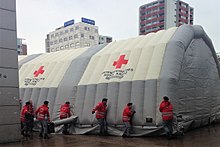Erstaufnahme-Notzelt des Österreichischen Rotes Kreuzes am Salzburger Hauptbahnhof