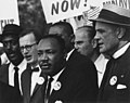 28. Martin Luther King az 1963-as Washingtoni felvonulás a munkáért és szabadságért nevű rendezvényen, ahol elmondta a Van egy álmom… kezdetű beszédét (javítás)/(csere)