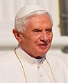 31 decembrie: Papa Benedict al XVI-lea, prelat catolic, al 265-lea papă al Bisericii romano-catolice