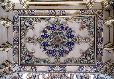 هنر گچ‌بری دورهٔ قاجار