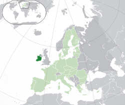 Vị trí của Ireland (xanh đậm) – ở châu Âu (xanh & xám đậm) – trong Liên minh châu Âu (xanh)