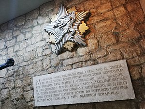 Партизанска споменица и текст партизанске заклетве у Војном музеју