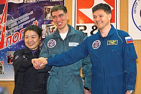 (no kreisās) Ī Sojona, Sergejs Volkovs, Oļegs Konoņenko