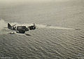 Bristol Type 156 Beaufighter стріляє ракетами.