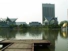 Shah Alam Lake Gardens, Selangor.jpg
