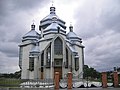 Església de nova planta a Radékhiv.