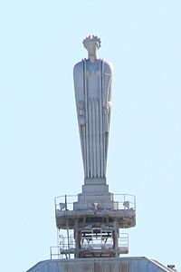 Statuia de aluminiu a lui Ceres de John Storrs în vârful Clădirii Chicago Board of Trade din Chicago (1930)