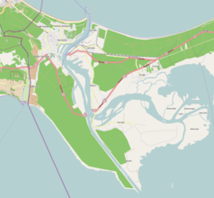 Mapa konturowa Świnoujścia, u góry po lewej znajduje się punkt z opisem „port morski w Świnoujściu”