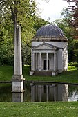 Ionic Temple at the Chiswick House (London), an example of English landscape garden