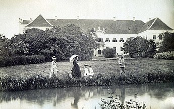 La pescuit, în parcul castelului (cca. 1890)