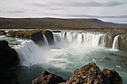 Исландский водопад Годафосс