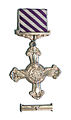 Récipiendaire de la Distinguished Flying Cross.