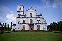 Built in 1562, Se Cathedral is an example of the Portuguese-Manueline style of architecture.[156][157]