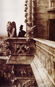 Fotografija Charlesa Nègreja iz leta 1853 Henrija Le Secqa poleg striksa