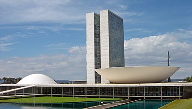 National Congress of Brazil, Oscar Niemeyer