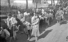 Bundesarchiv B 145 Bild-F016206-0003, Russland, Deportation von Juden.jpg