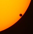 13:10 Uhr: Venus fast am östlichen Rand der Sonnenscheibe