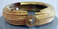 Late Hallstatt gold collar from Austria, c. 550 BC