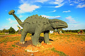 האנקילוזאורוס חי לפני 66 מ"ש ונכחד בסיום עידן הדינוזאורים.