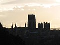 Il profilo della Cattedrale di Durham al tramonto