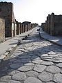 Una strada romana lastricata a Pompei