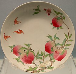 Auspicious bats and peaches on a dish, a popular subject in the Chinese taste. Yongzheng reign (1723–1735)