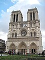 קתדרלת נוטרדאם בפריז שנבנתה בסגנון הגותי בימי הביניים