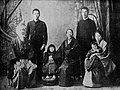 1891年の徳富家（後列に蘇峰・蘆花兄弟）