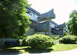 Balconies for reading