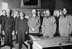 Чемберлен, Даладьє, Гітлер, Муссоліні, Ріббентроп та інші напередодні підписання Мюнхенської угоди. 29 вересня 1938