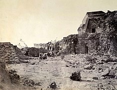 مرصد جانتار منتار في دلهي في 1858، متضررا من القتال.