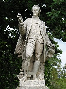 Antonio Cavanilles, estatua del Real Jardín Botánico de Madrid, que cuenta con una galería de botánicos ilustres