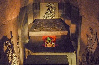 Reproduction of the mausoleum of the Palenque ruler, K'inich Janaab' Pakal