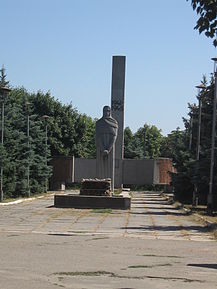 Monumentul victimelor celui de al Doilea Război Mondial din Henicesk