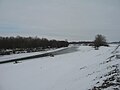 Râul Prut curgând iarna în apropiere de Albiţa
