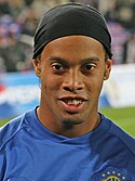 Ronaldinho061115.jpg
