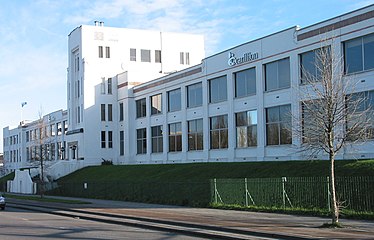 The Pyrene Building, Great West Road, Brentford, 1929–30