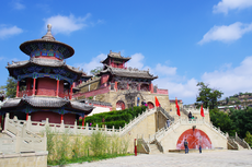 Népi vallású templom és pagoda
