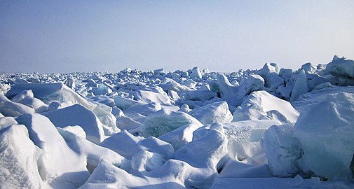 Лаптевско море. Ледене торосы.