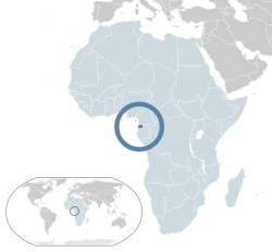 Päiväntasaajan Guinean sijainti Afrikassa (merkitty vaaleansinisellä ja tummanharmaalla) ja Afrikan unionissa (merkitty vaaleansinisellä).