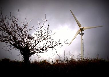 Wind turbine at Burlerrow Farm