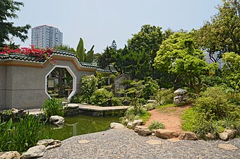 Kínai kert kapuval, Xiamen