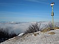 Šimonka, najvyšší vrch Slanských vrchov, vypínajúci sa nad obcou