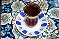 Турецкий чай в стакане армуду