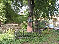 Richard Steches Grabmal auf dem Kirchhof Kötzschenbroda