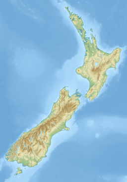 Map showing Wellington Harbour on the south coast of the North Island