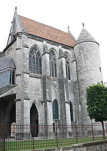 Chapel of Saint Piatus of Tournai, added in 1326 to the east of the apse