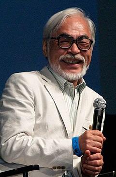 Đạo diễn kiêm biên kịch của bộ phim, Miyazaki Hayao, năm 2009